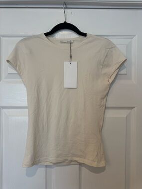 Zara Cream Short Sleeve Tee